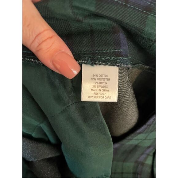 Croft & Barrow Blue & Green Plaid Stretch Pull On Pants sz 18 EUC Holiday - Picture 8 of 8